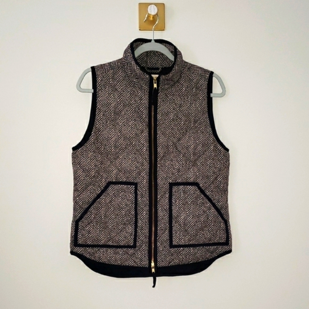 J. Crew Women Puffer Vest Small Quilted Black Cream Herringbone Chevron Preppy